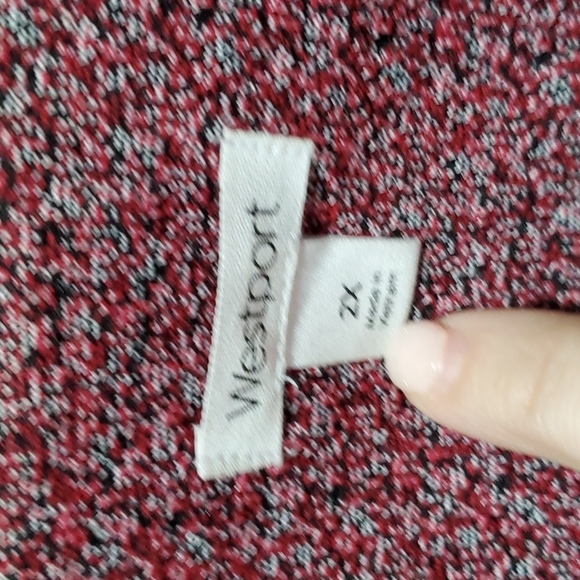 Red Pattern Blazer - Picture 3 of 6